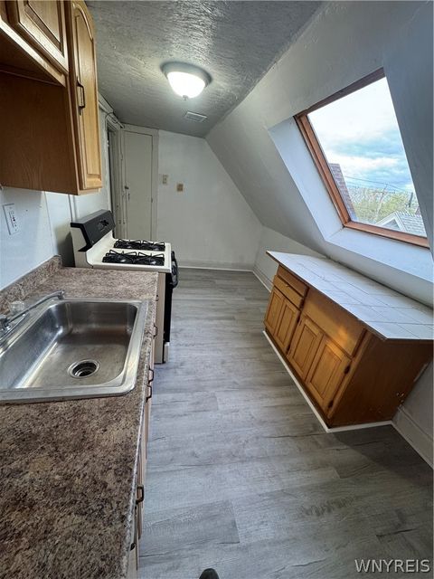Tiny photo for 2658 Main Street, Niagara Falls, NY 14305 (MLS # B1683248)