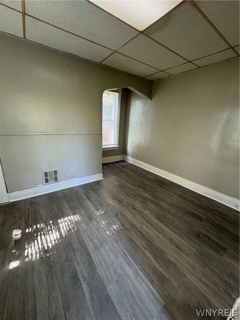 Tiny photo for 2658 Main Street, Niagara Falls, NY 14305 (MLS # B1683248)