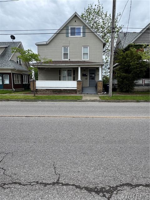 Tiny photo for 2658 Main Street, Niagara Falls, NY 14305 (MLS # B1683248)