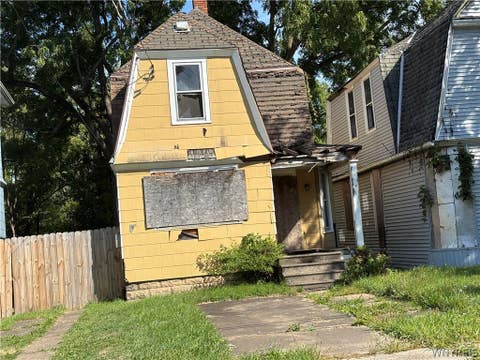 Homes For Sale - 1336 South Avenue<br/> Niagara Falls, NY 14305