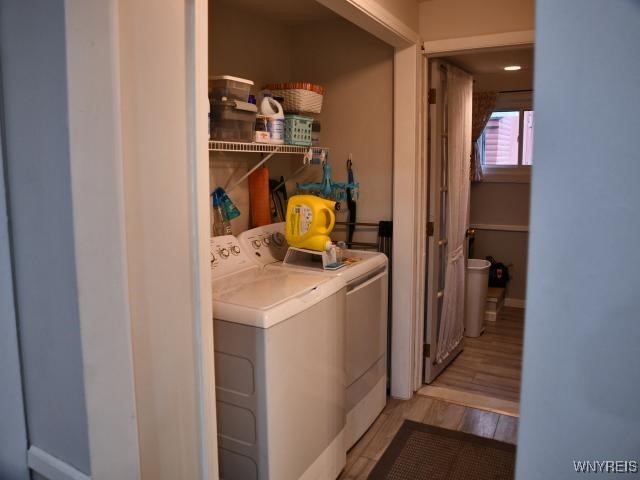 217 Melrose Avenue, Camillus, New York image 14