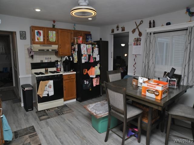 217 Melrose Avenue, Camillus, New York image 23