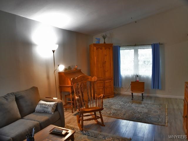 217 Melrose Avenue, Camillus, New York image 7