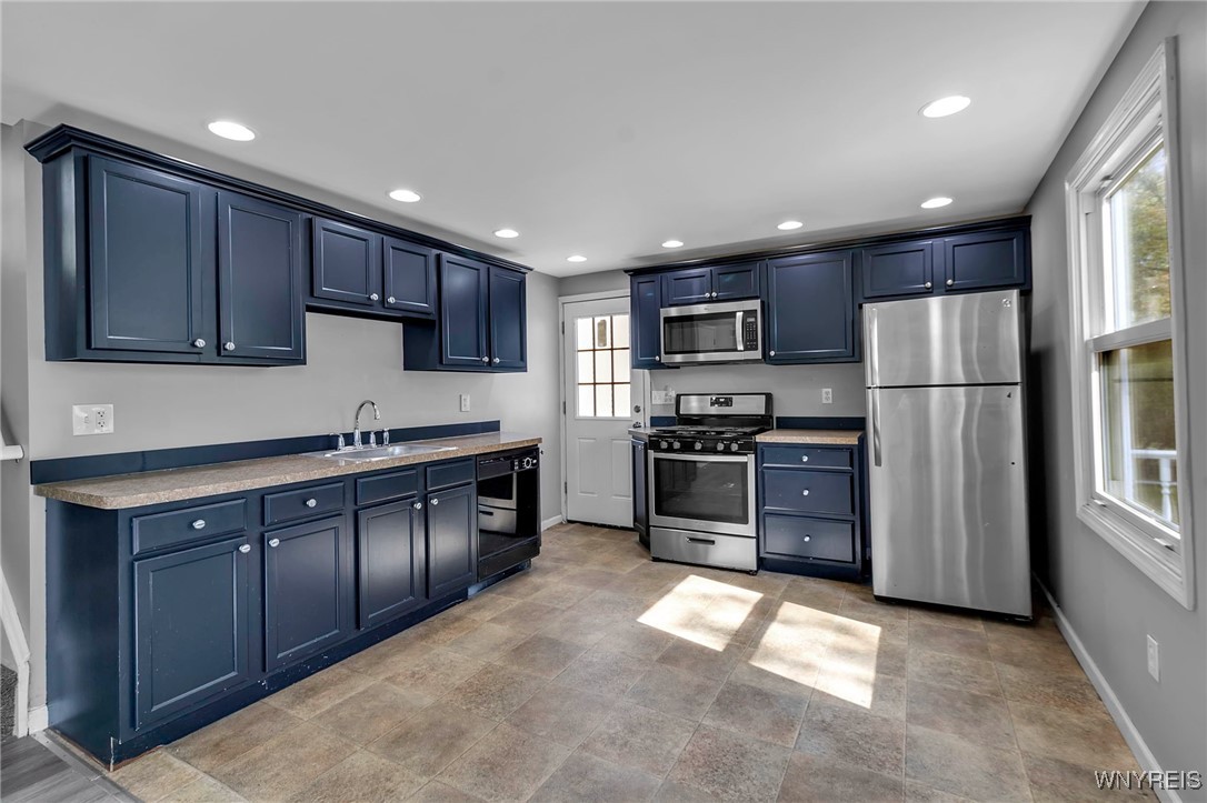 238 Midland Avenue, Tonawanda, New York image 3