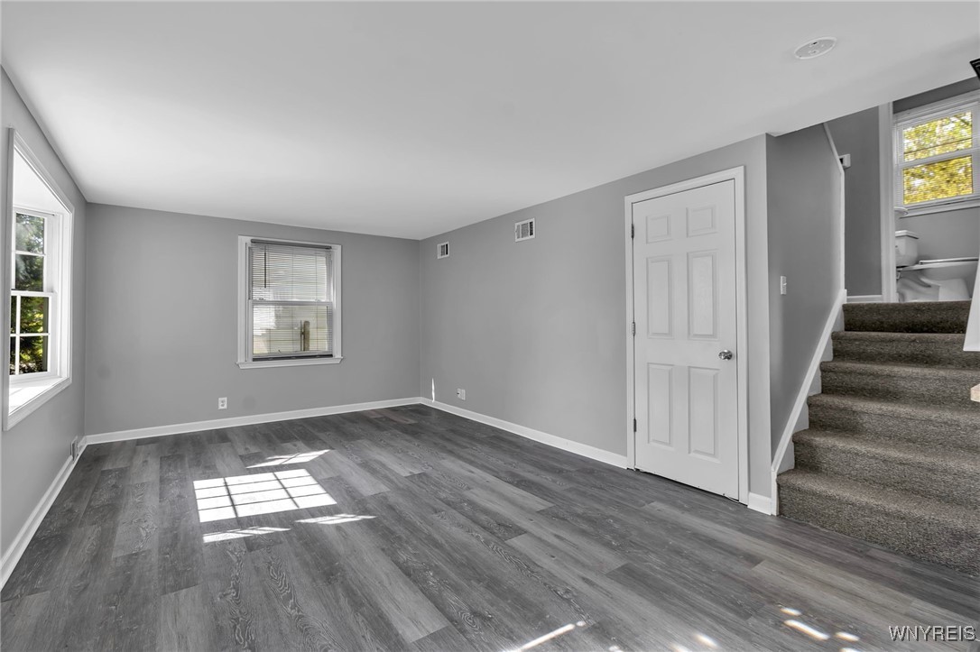 238 Midland Avenue, Tonawanda, New York image 7