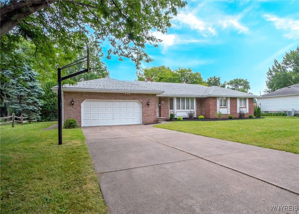 100 W Maplemere Road