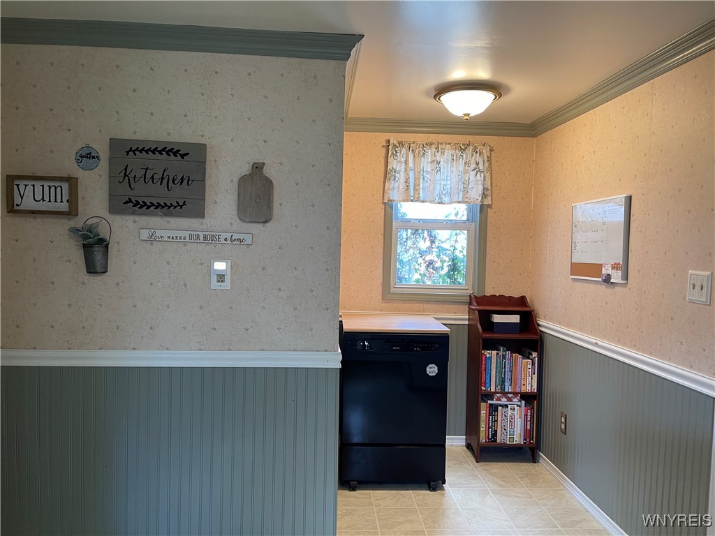 1783 Ruie Road, North Tonawanda, New York image 5