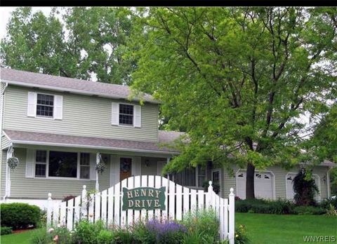 Homes For Sale - 1 Henry Drive<br/> Auburn, NY 13021