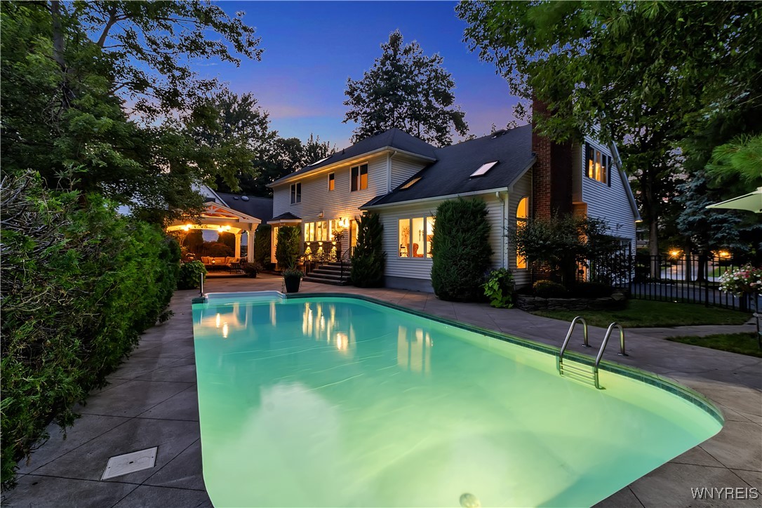 8409 Bridlewood Drive
