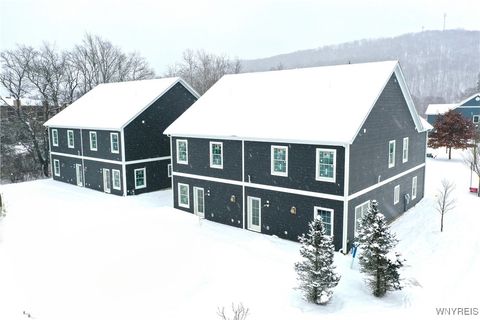 Tiny photo for 29 Glen Burn Trail St, Ellicottville, NY 14731 (MLS # B1655672)