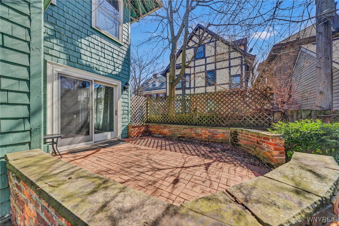 14 Dorchester Road, Buffalo, New York image 46