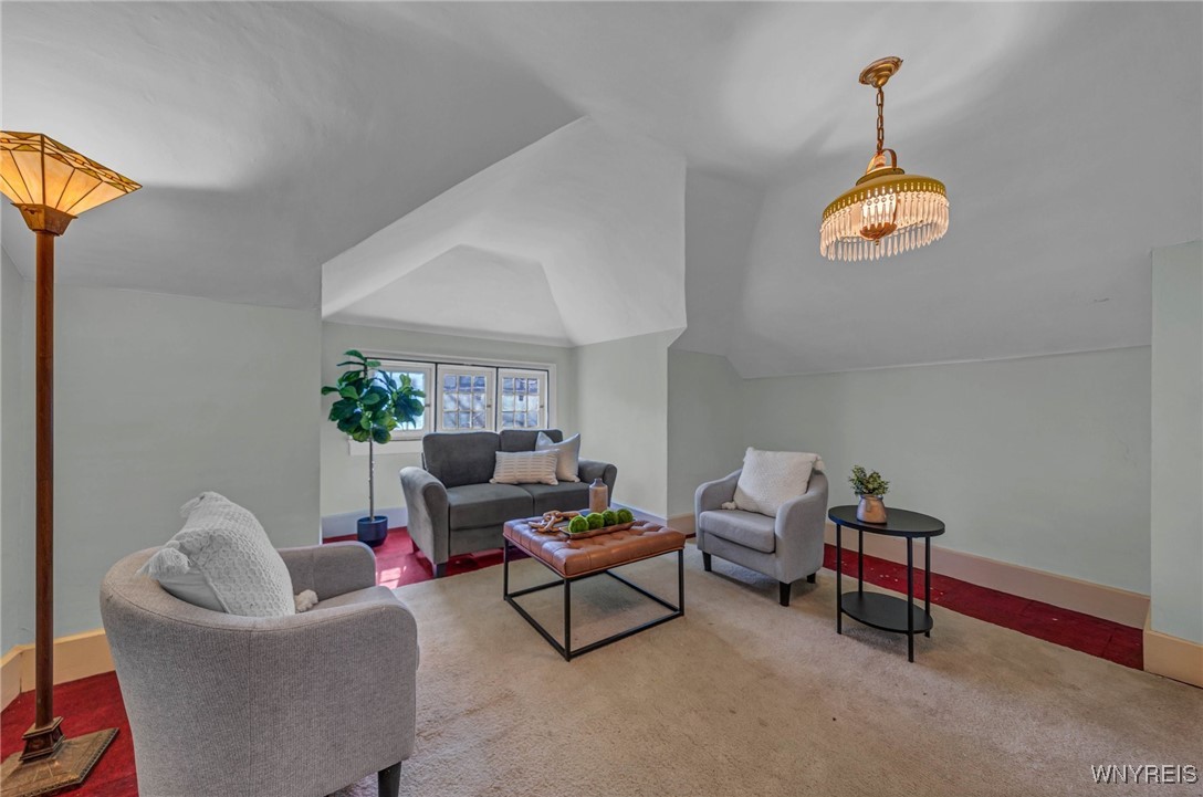 14 Dorchester Road, Buffalo, New York image 35