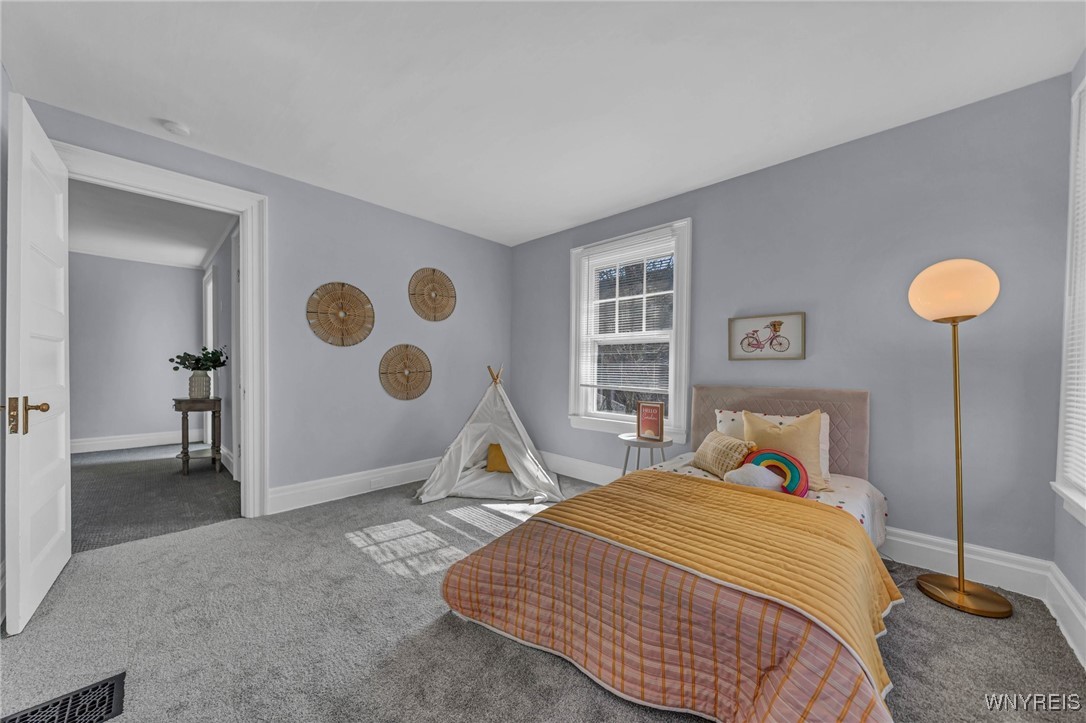 14 Dorchester Road, Buffalo, New York image 32