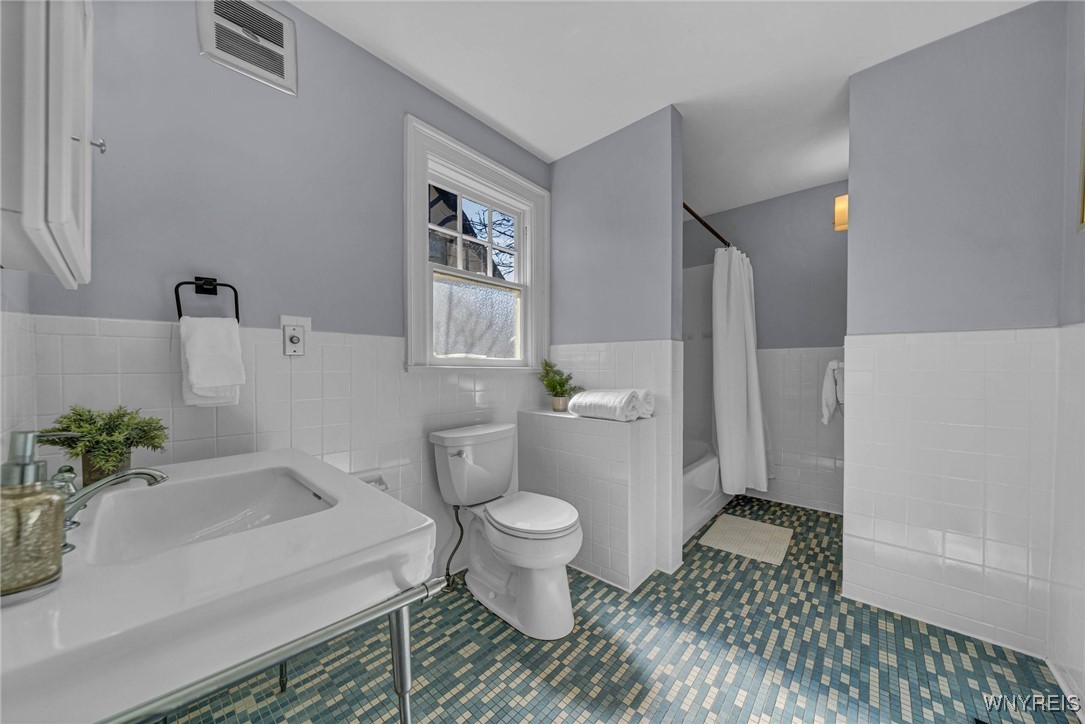 14 Dorchester Road, Buffalo, New York image 29