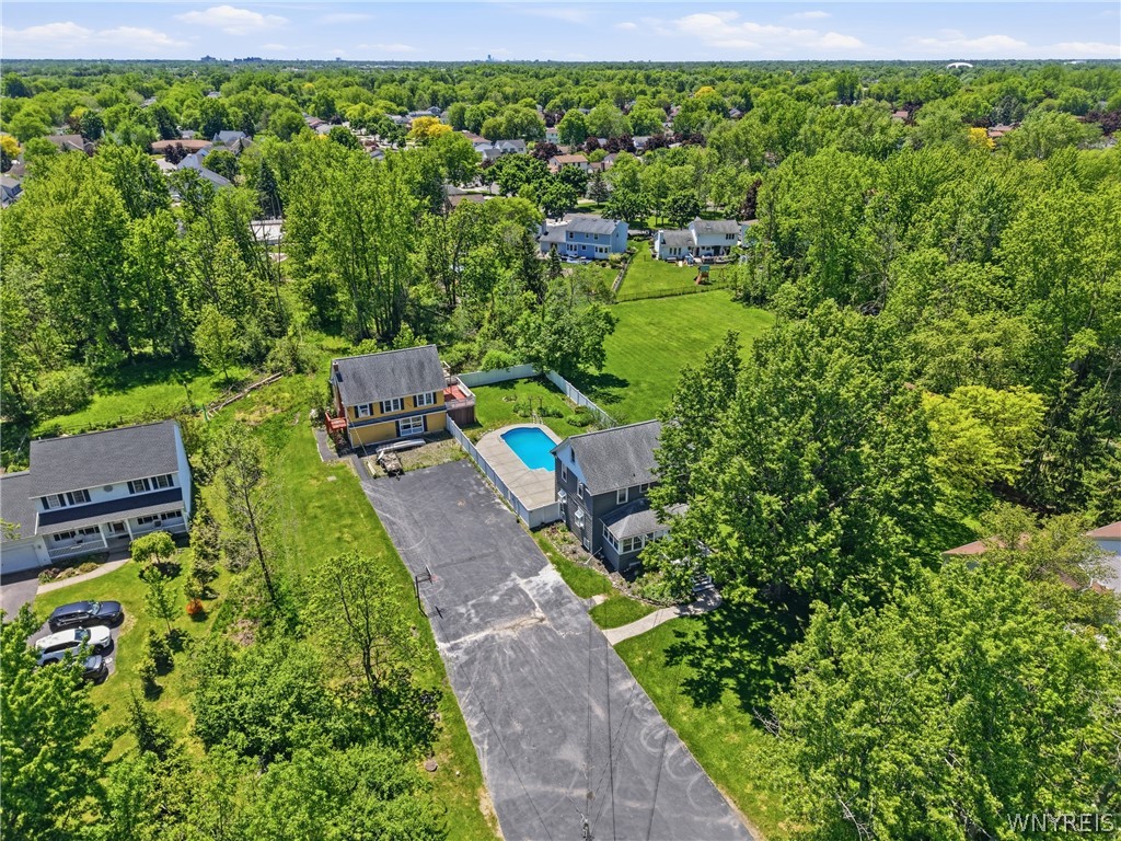327-329 S Ellicott Creek Road