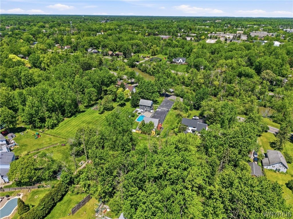 327-329 S Ellicott Creek Road