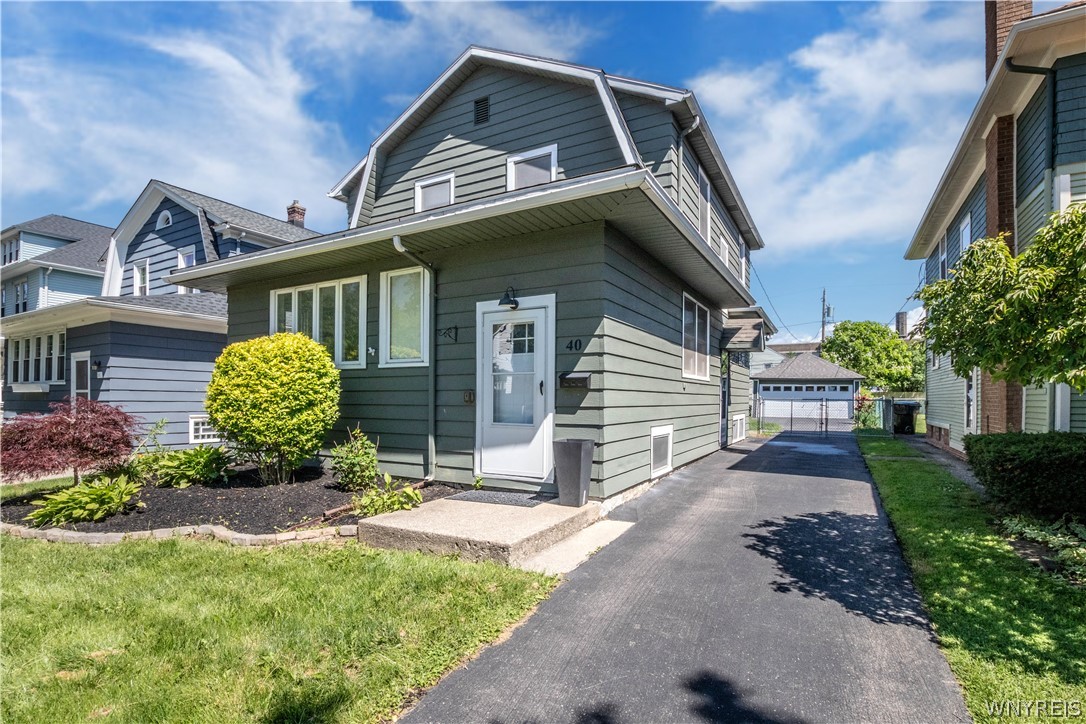 40 Mckinley Avenue
