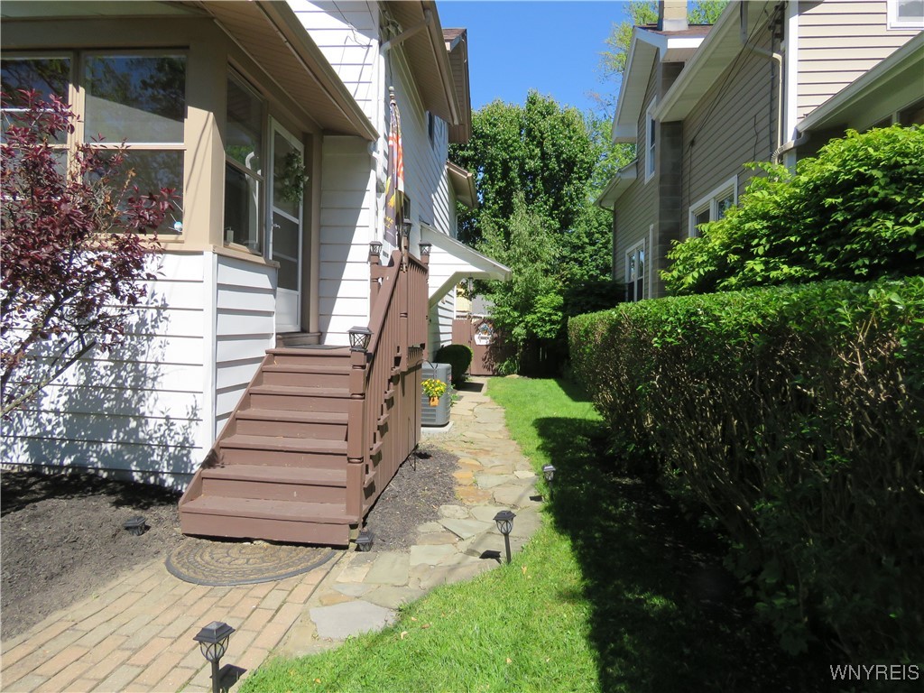 77 Marengo Avenue, Hamburg, New York image 2