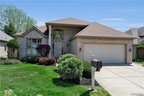 Photo of 5527 Hemdale Drive, Clarence, NY 14221 (MLS # B1683627)