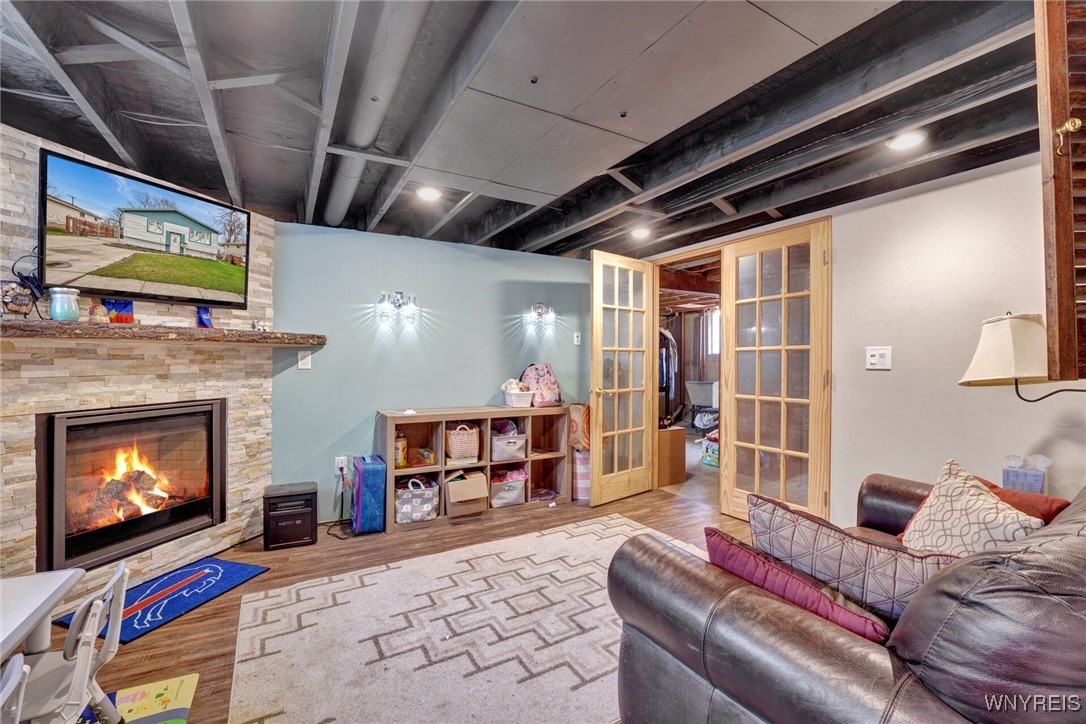 41 John Brian Lane, Cheektowaga, New York image 21