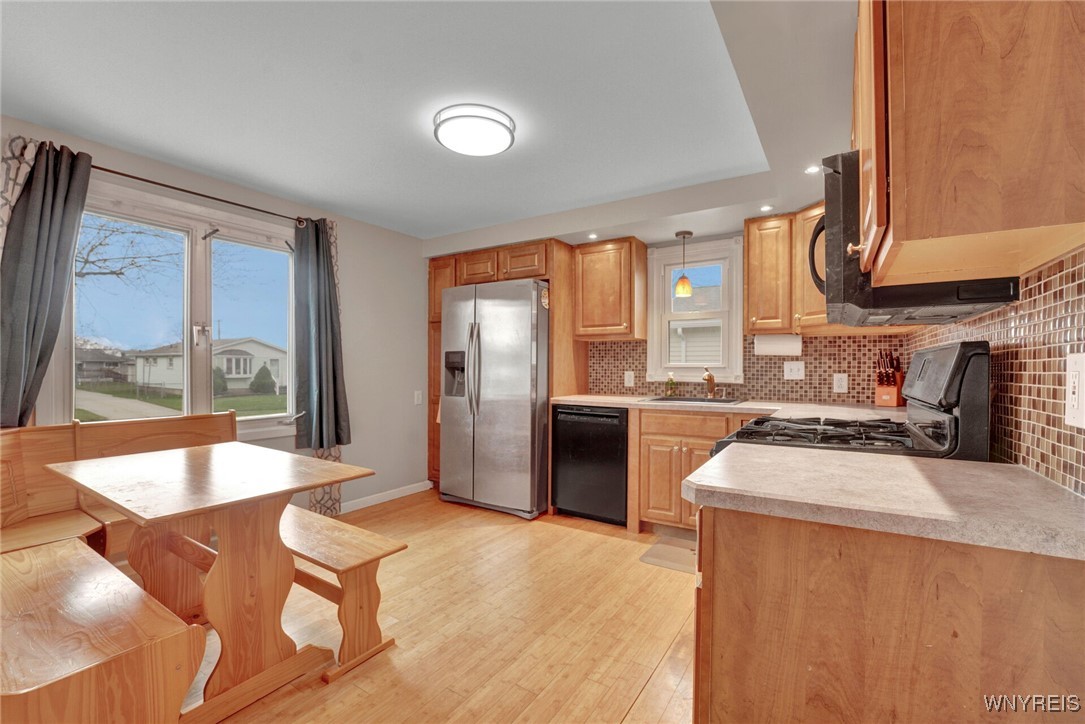 41 John Brian Lane, Cheektowaga, New York image 10