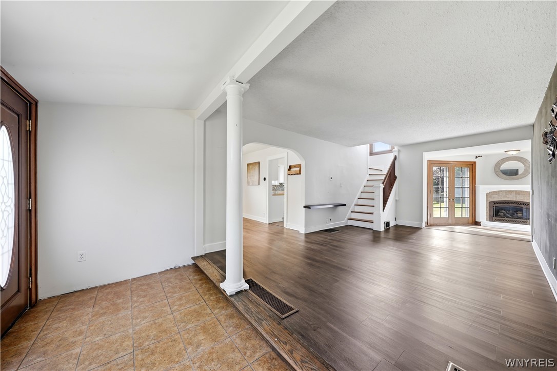 80 Mayville Avenue