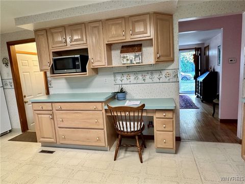 Tiny photo for 275 Cindy Drive, Amherst, NY 14221 (MLS # B1648582)