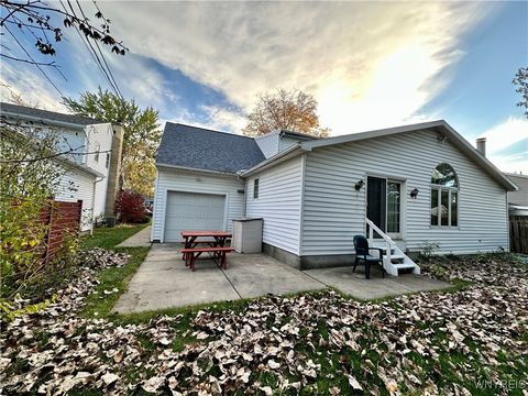 Tiny photo for 275 Cindy Drive, Amherst, NY 14221 (MLS # B1648582)