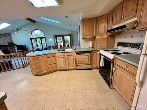 Tiny photo for 275 Cindy Drive, Amherst, NY 14221 (MLS # B1648582)