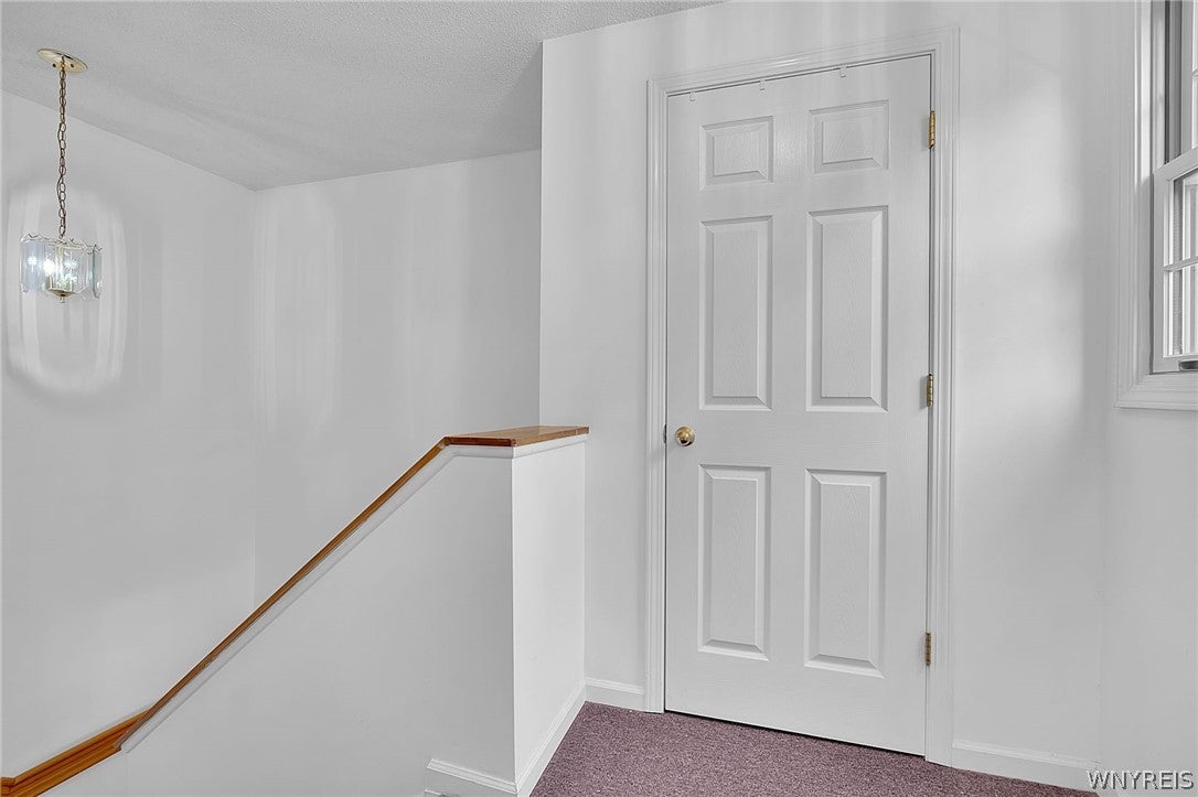158 Olde Stone Lane