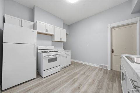 Tiny photo for 76 Anderson Place, Buffalo, NY 14222 (MLS # B1657675)