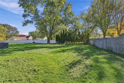 Tiny photo for 191 Rumbold Ave AVE, North Tonawanda, NY 14120 (MLS # B1724282)