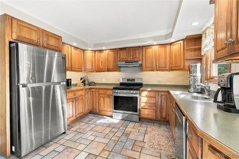 Tiny photo for 191 Rumbold Ave AVE, North Tonawanda, NY 14120 (MLS # B1724282)