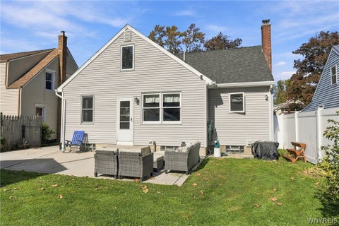 Tiny photo for 191 Rumbold Ave AVE, North Tonawanda, NY 14120 (MLS # B1724282)