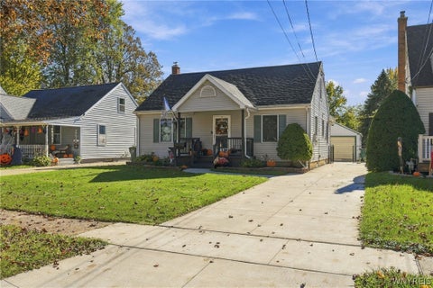 Tiny photo for 191 Rumbold Ave AVE, North Tonawanda, NY 14120 (MLS # B1724282)