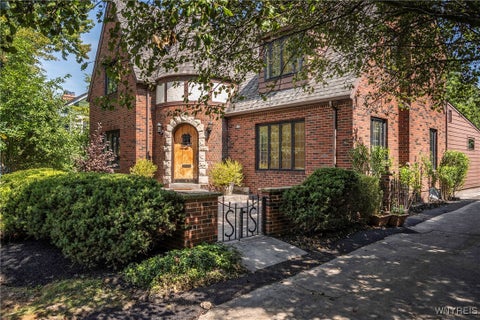 Photo for 141 Fairlawn Drive