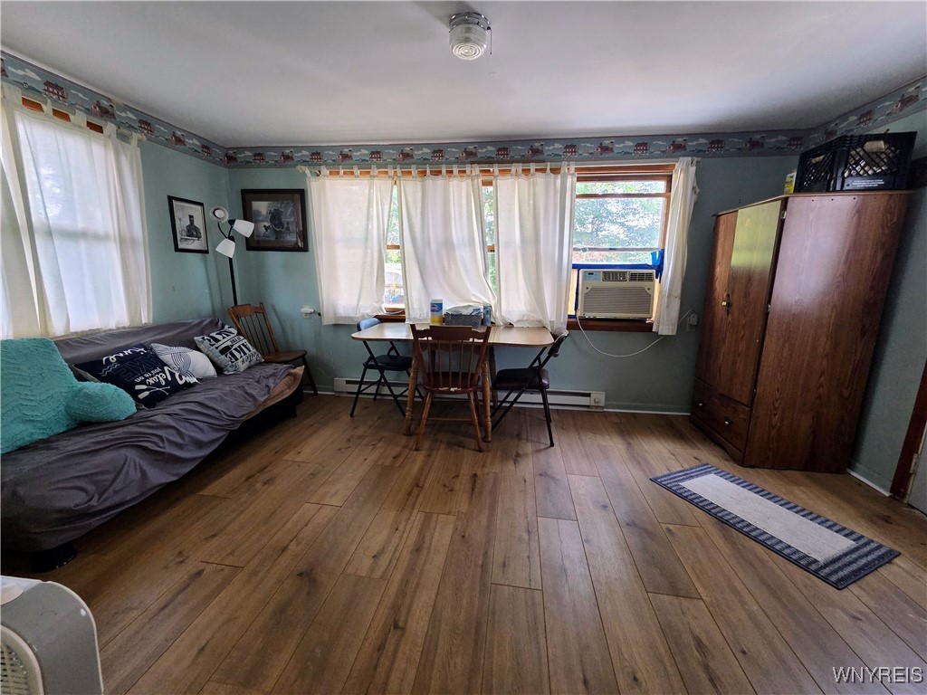 Carlton, New York 14411, United States, 1 Bedroom Bedrooms, ,1 BathroomBathrooms,Residential,Active,188626