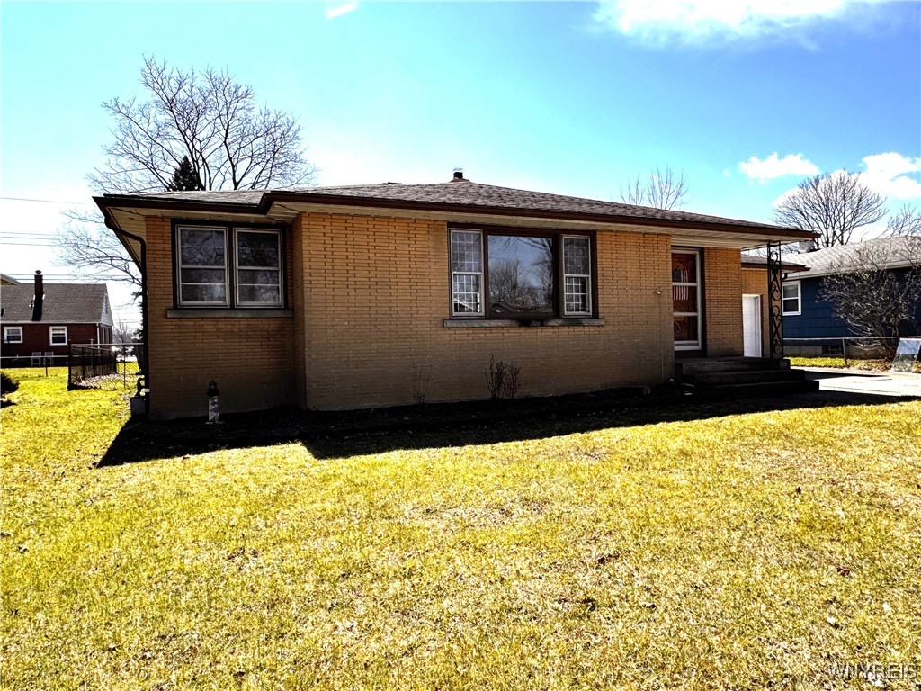 24 Greenwood Circle, North Tonawanda, New York image 3