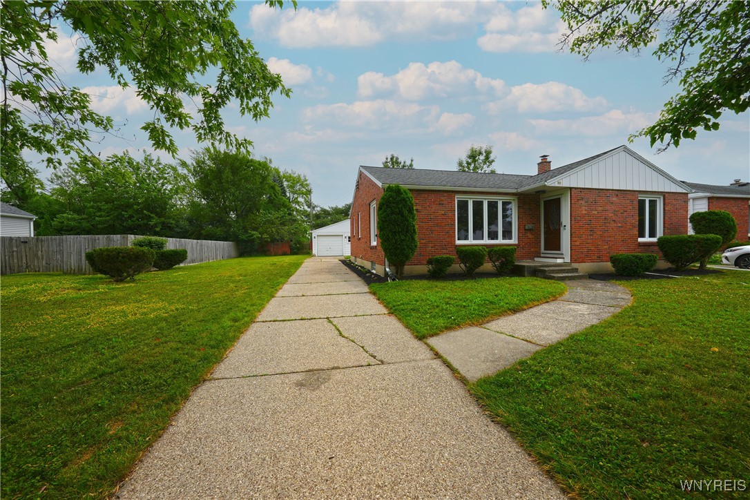 91 Moore Avenue