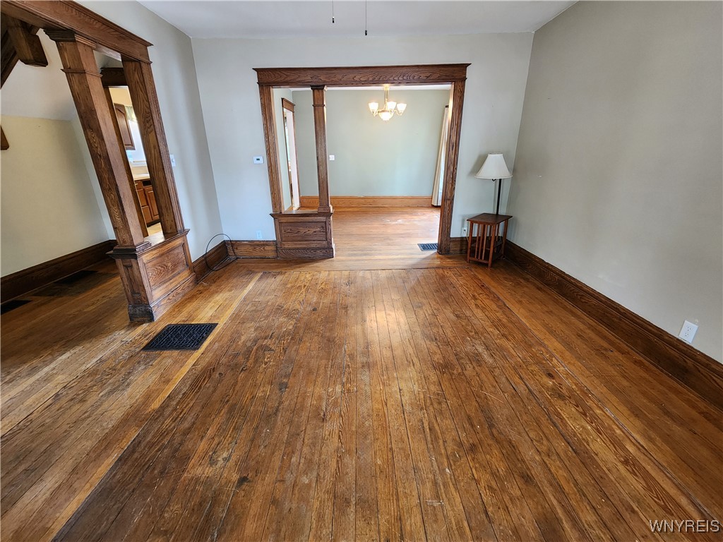 Shelby, New York 14103, United States, 3 Bedrooms Bedrooms, ,1 BathroomBathrooms,Residential,Pending,185578