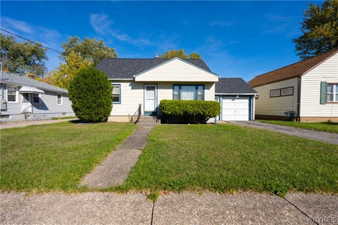 Homes For Sale - 236 Utica Street<br/> Tonawanda, NY 14150