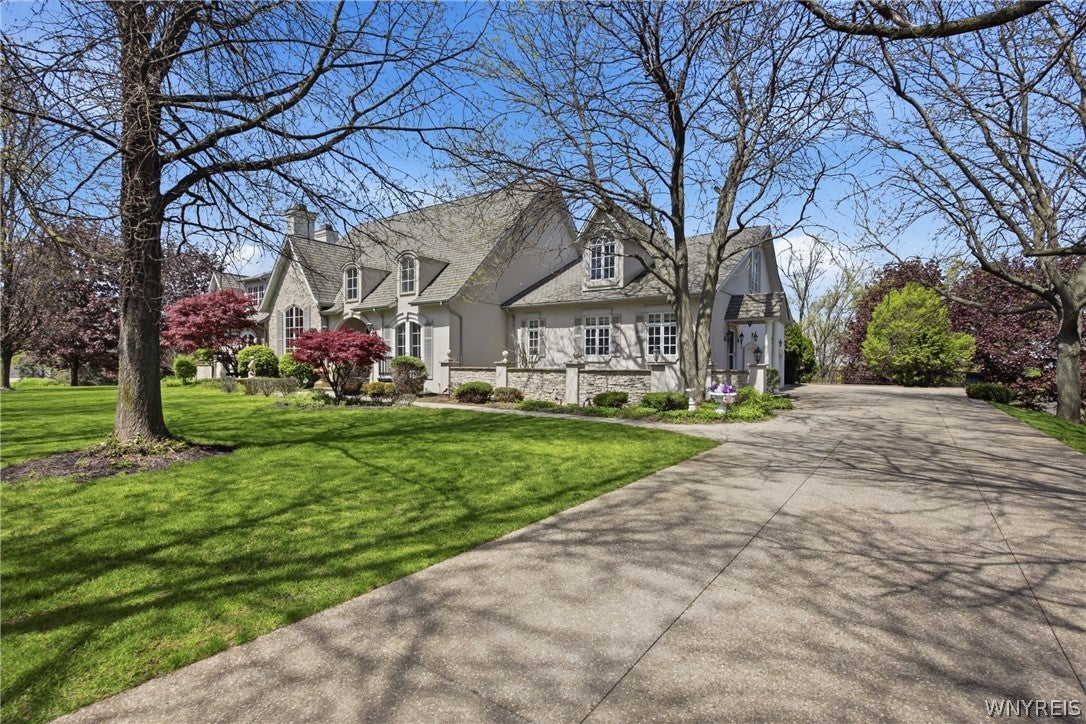 224 Village Pointe Lane