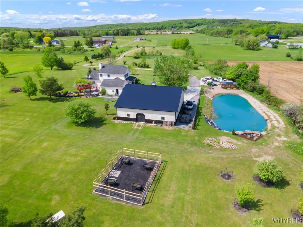 13373 Day Road, Holland, New York image 45