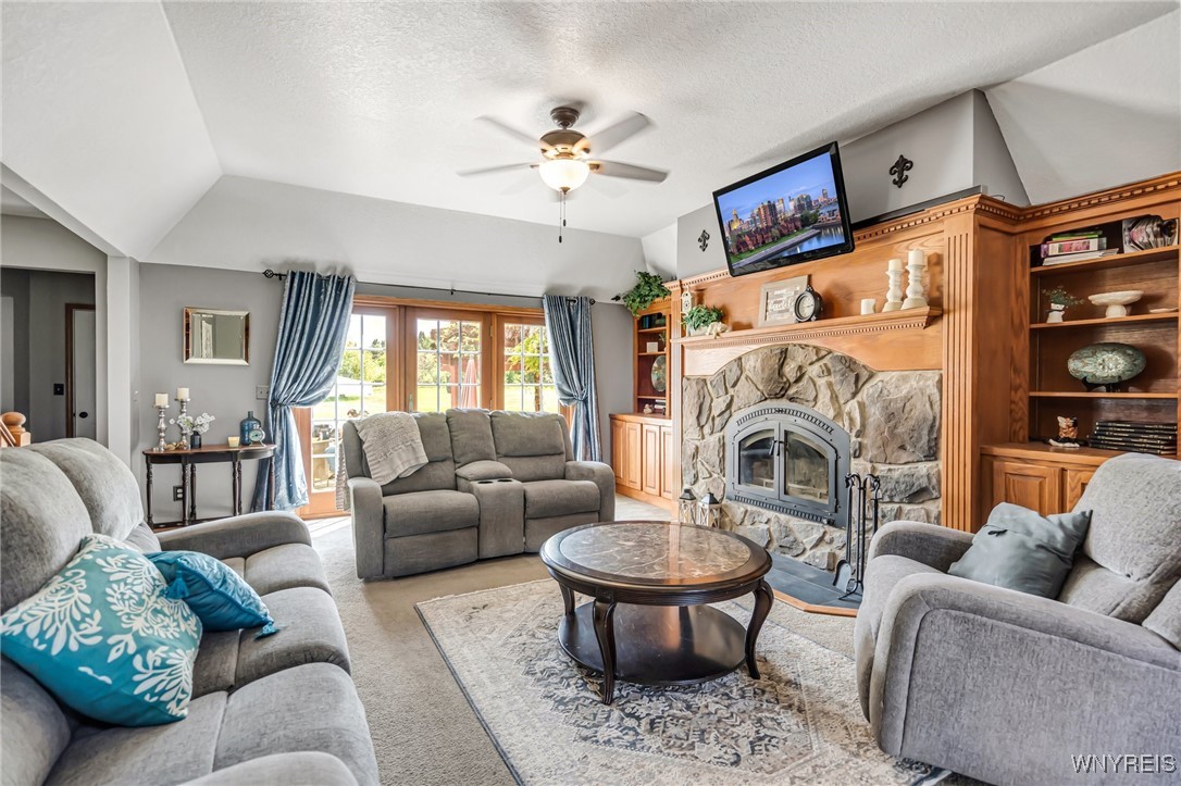 13373 Day Road, Holland, New York image 12