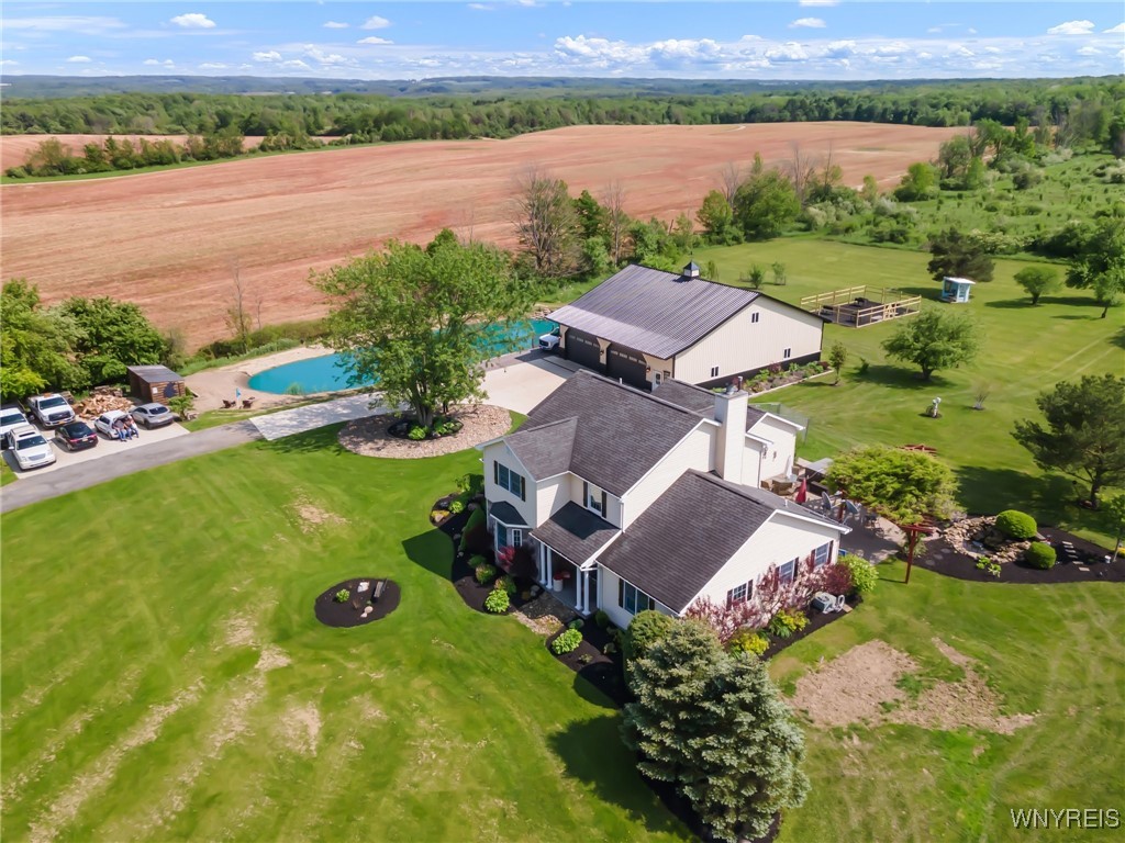 13373 Day Road, Holland, New York image 48