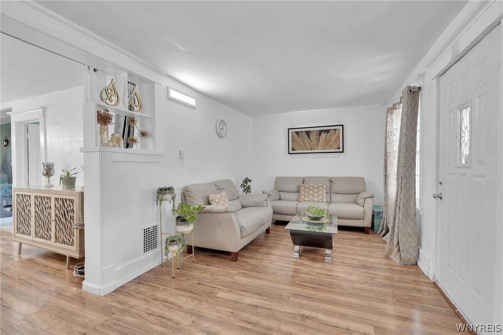 Photo of 735 Norfolk Avenue, Buffalo, NY 14215 (MLS # B1709335)