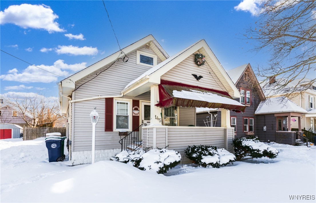 145 61st Street, Niagara Falls, New York image 1
