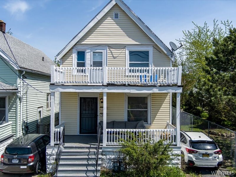31 Ross Avenue