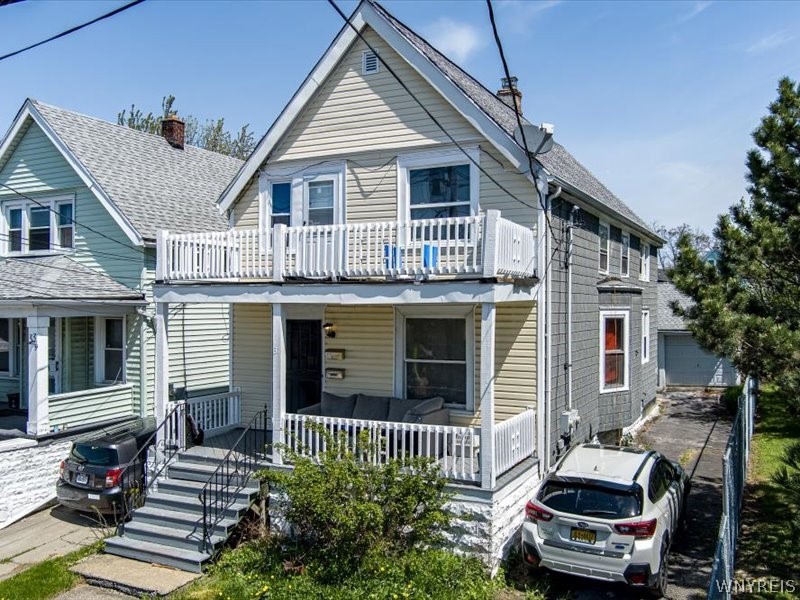 31 Ross Avenue