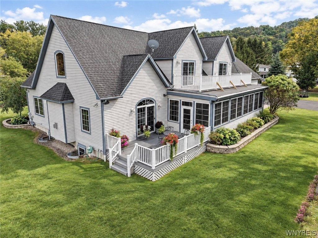 8 Aspen Drive